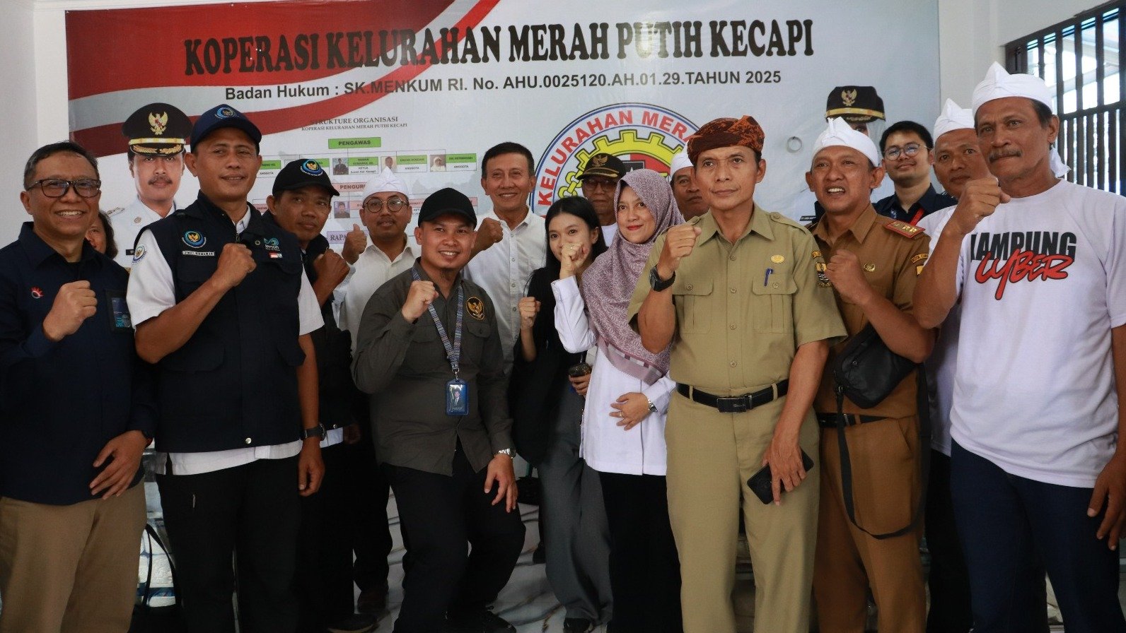 Kunjungan perwakilan dari Kementerian Koordinator Bidang Pangan RI dalam rangka Berdirinya Koperasi Kelurahan Merah Putih Kecapi